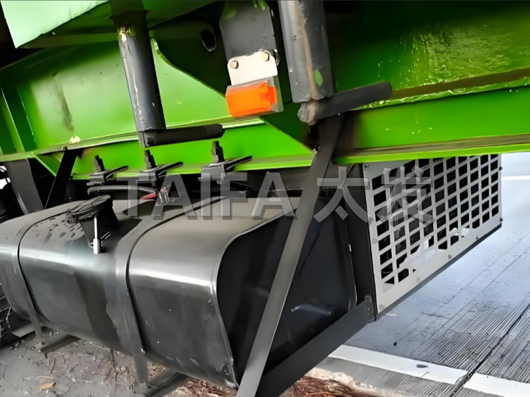 悬挂式冷藏车发电机组